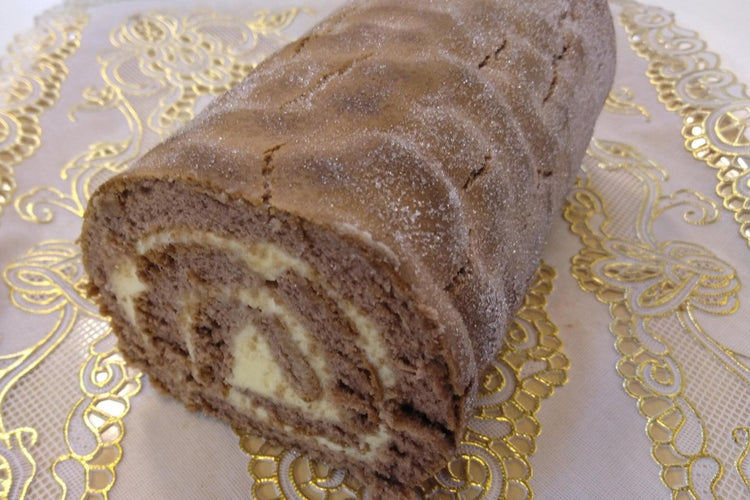 Unelmatorttu 450 g, pehmeä laktoositon kääretorttu kahvipöytään